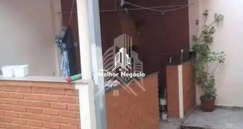 Casa à venda, com 3 dormitórios sendo 1 suíte no Jardim Amanda II em Hortolândia - SP