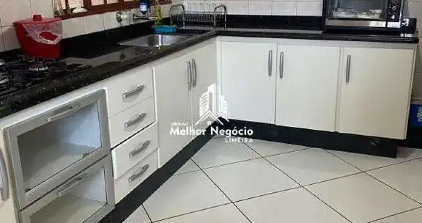 (NÃO ACEITA FINANCIAMENTO) Casa com 02 dormitórios (01 suíte) à venda no bairro Jardim Gustavo Peccinini, Limeira-SP