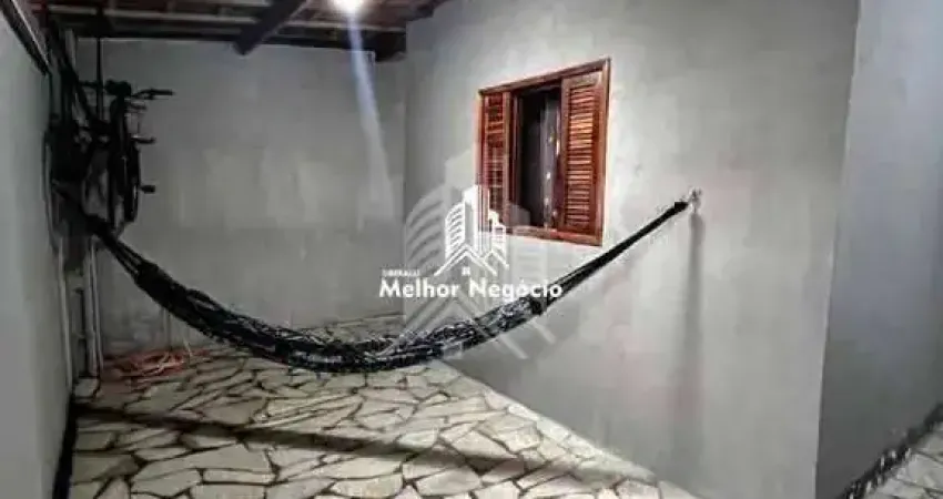 Casa à venda com 3 dormitórios no Residencial Cosmos, em Campinas, SP.