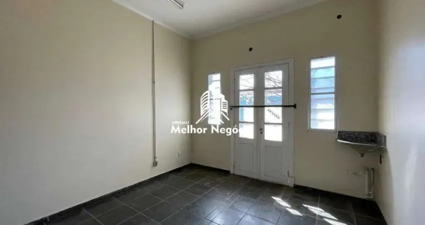 Casa Comercial à venda com 9 salas, no bairro Centro em Campinas-SP.