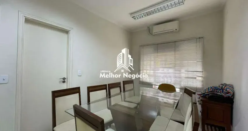Casa Comercial à venda com 8 salas, no bairro Centro em Campinas-SP.