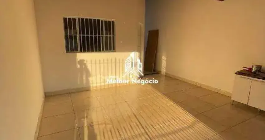 Casa à venda com 2 dormitórios e 1 banheiro no Jardim Villagio Ghiraldelli em Hortolândia.