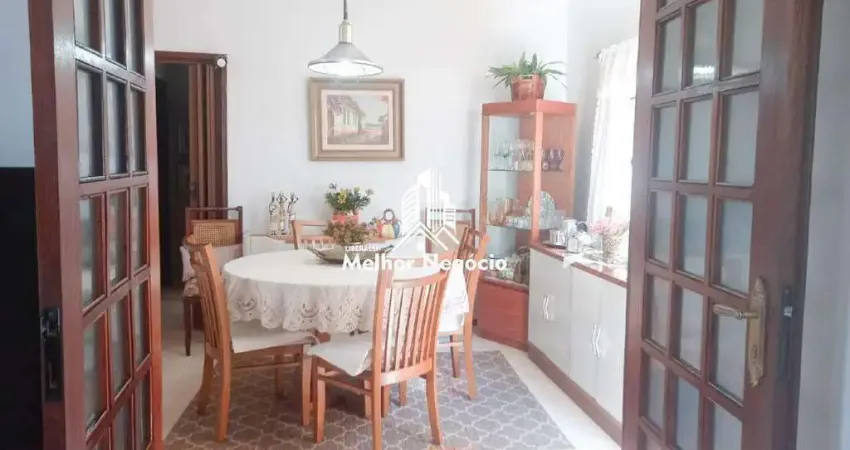 Casa à venda com 2 quartos, 1 suíte, localizada no bairro Santa Maria, em Americana, SP
