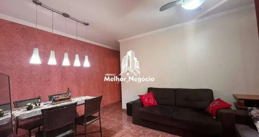 Casa à venda com 03 dormitórios (quartos) sendo 01 deles suíte no bairro Centro em Piracicaba/SP.