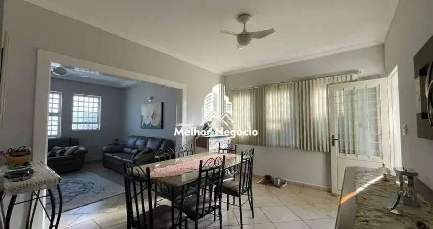 Casa com 4 quartos (1 suíte) à venda no bairro Vila Proost de Souza, Campinas - SP