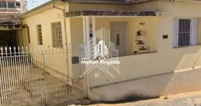 Casa à venda, 3 Quartos, 2 banheiros no Bairro Vila Mathias - Limeira, SP