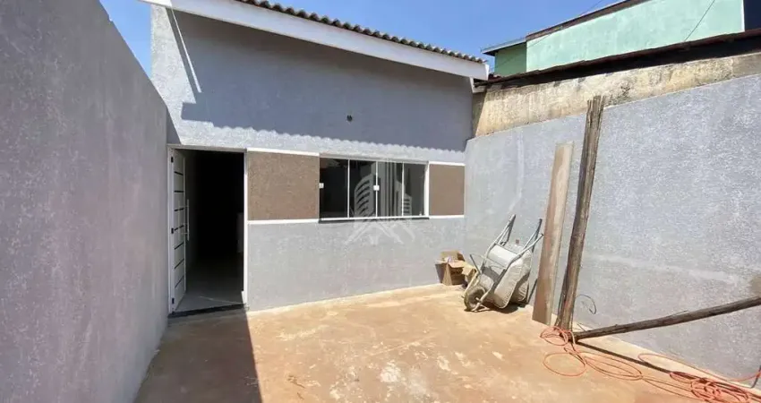 Casa à venda com 02 dormitórios sendo 01 deles suíte, no bairro Jardim Maria Antonia (Nova Veneza), em Sumaré - R$350 mil, Cod: CA2734