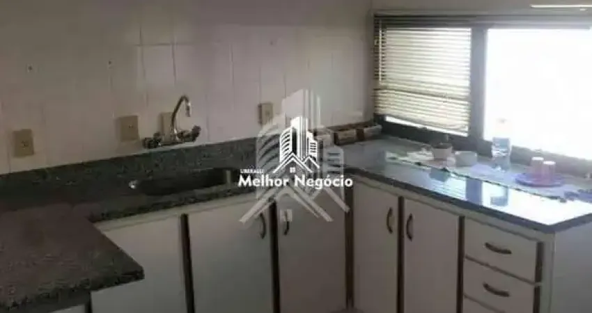 Apartamento com 3 quartos (1 suíte) no Edifício Flávia em Piracicaba - SP