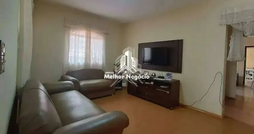 Casa à venda no Jardim São Luiz, Piracicaba - SP Casa com 3 dormitórios, sendo 1 suíte, 2 banheiros e 2 vagas de garagem.