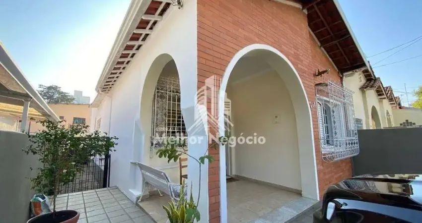 Casa a venda no Botafogo em Campinas, Sp. Casa com 3 dorms sendo 1 suite, 3 banheiros, 2 vagas de garagem.
