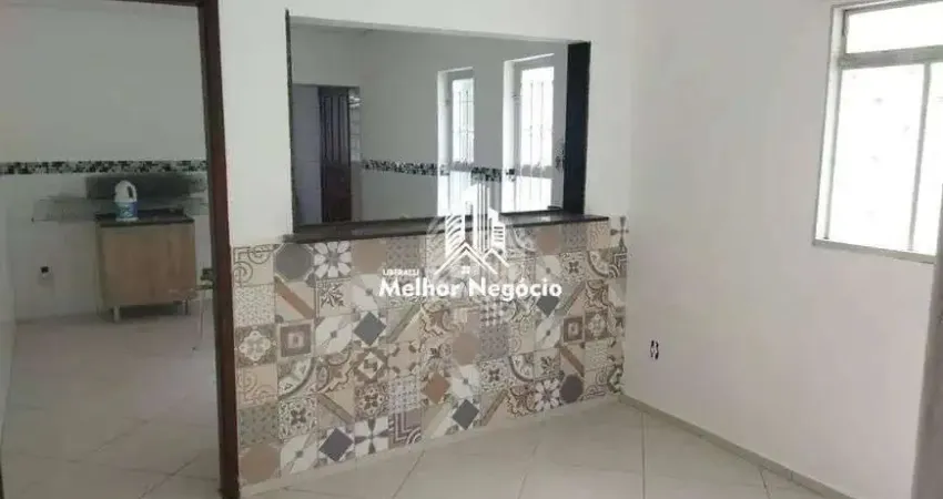 Casa à venda com 4 dormitórios e 1 suíte no Parque Residencial Florença em Sumaré - Excelente localização!