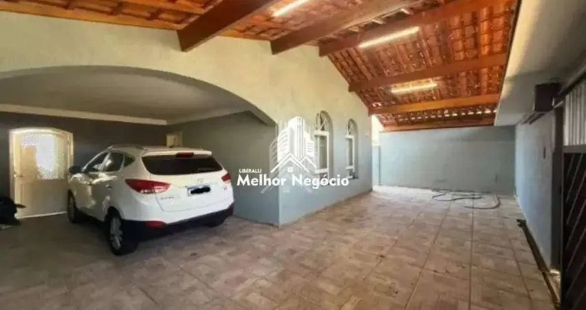 Casa à venda com 3 quartos e 1 suíte no bairro Vila Claudia em Limeira