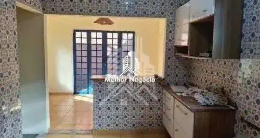 Casa à Venda com 3 quartos, sendo 1 suíte no bairro Vila Real em Hortolândia - SP.