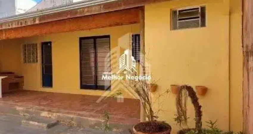 Casa à Venda com 3 quartos, sendo 1 suíte no bairro Vila Real em Hortolândia - SP.