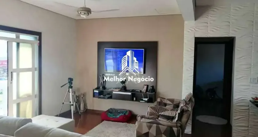 Casa Sobrado com salão comercial à venda na Vila Carlos Basso em Sumaré/SP