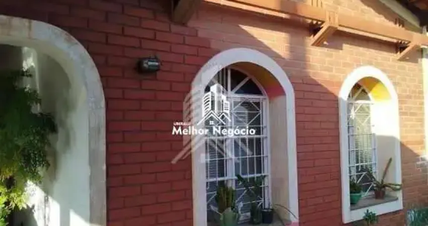Casa com 03 dormitórios (01 suíte) à venda no bairro Cidade Jardim, Campinas - SP