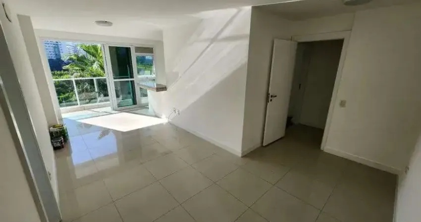 Apto 02 suítes 80m² barra da tijuca - para morar e-ou investir !!! 01 ano de iptu e condomínio  inteiramente grátis !!!