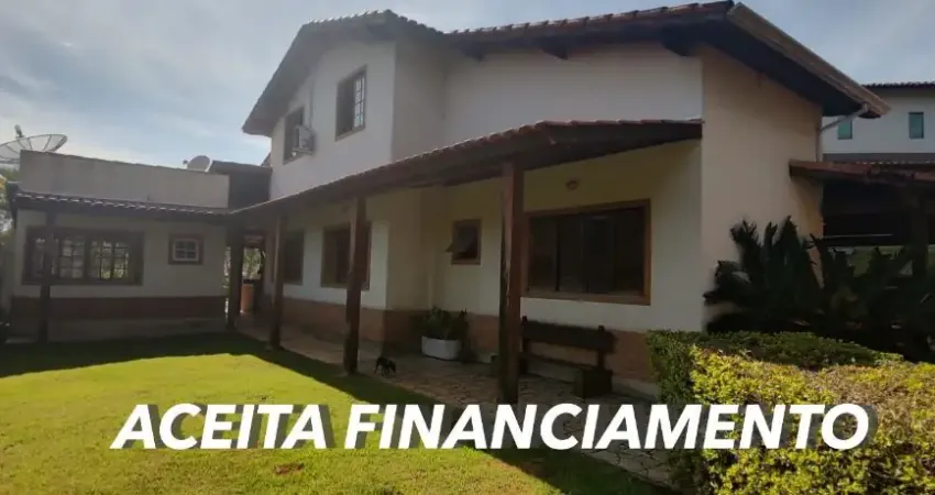 Casa em mairiporã em condomínio fechado com 3 suítes, 4 vagas, churrasqueira e piscina!
