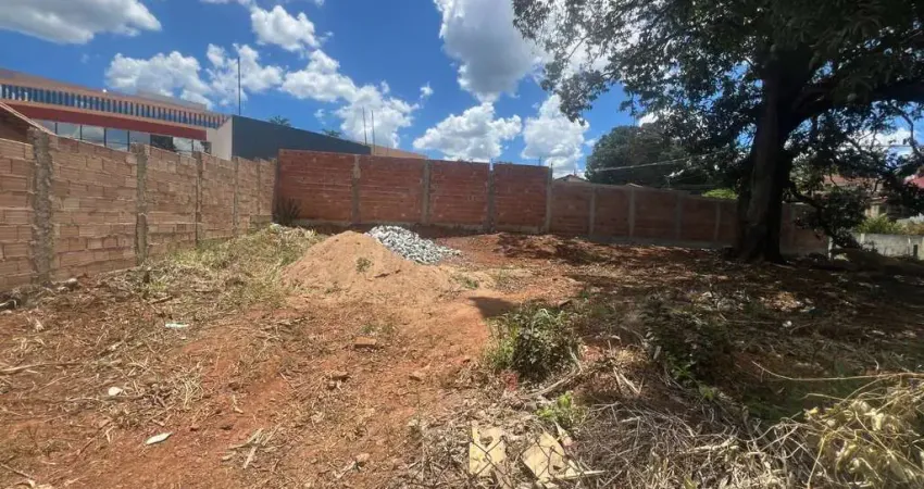 Terreno à venda, 360 m² por R$ 730.000,00 - Centro - Lagoa Santa/MG