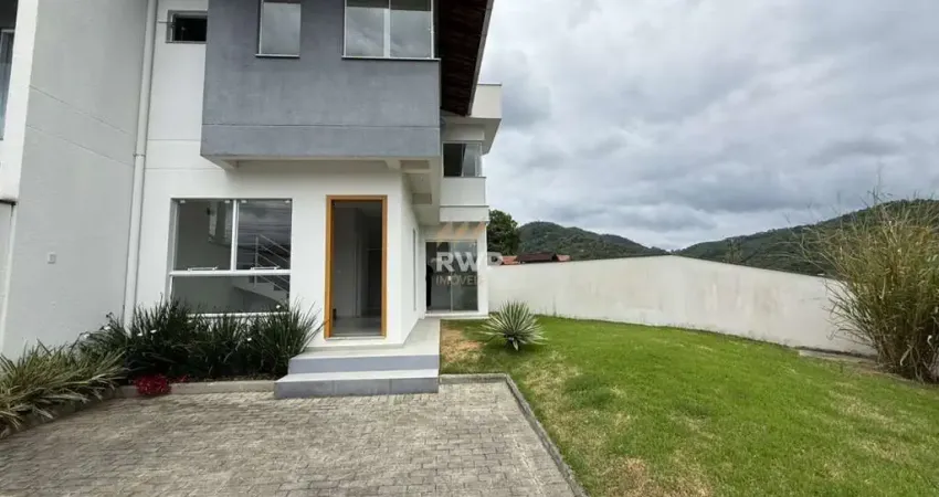 Casa com 3 quartos à venda no Passo Manso, Blumenau 