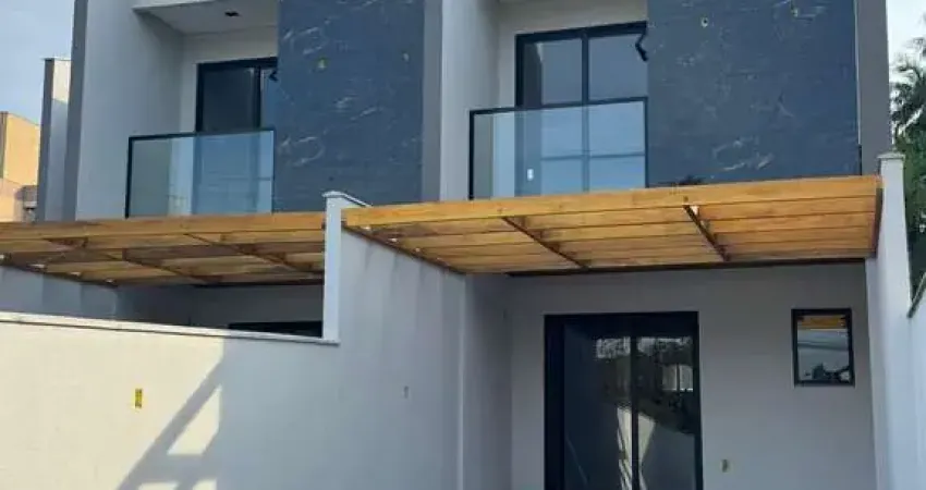 Casa com 3 quartos à venda na Rua Humanitas, 17, São Marcos, Joinville