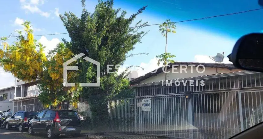 Casa com 3 quartos à venda na Rua 261, Setor Coimbra, Goiânia