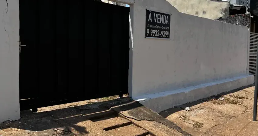 Casa à venda no bairro jardim europa, próximo a unic; 250m de terreno e 150m de área construída