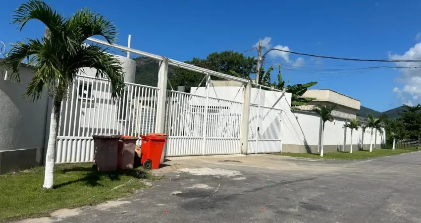 Maravilhoso terreno no pontal oceânico  condominio fechado  próximoao colégio notre dame