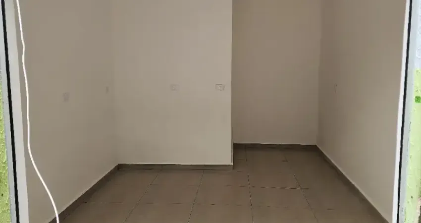 Ponto comercial no centro - em frente ao terminal de ônibus e estação de trem