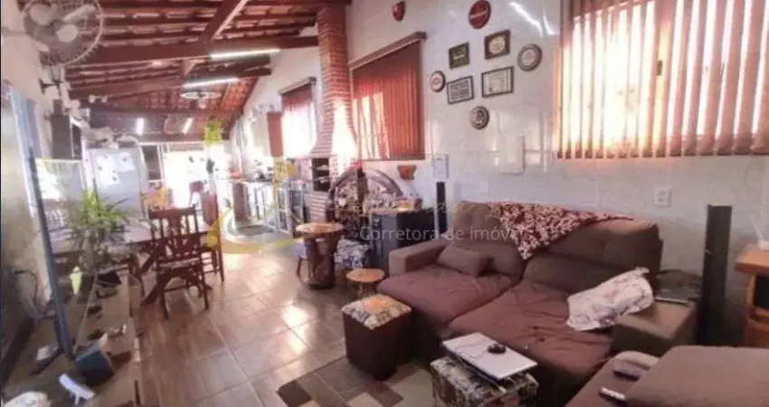 Lindo sobrado à venda, 30m da praia, excelente construção e acabamento, praia da enseada, são sebastião - sp