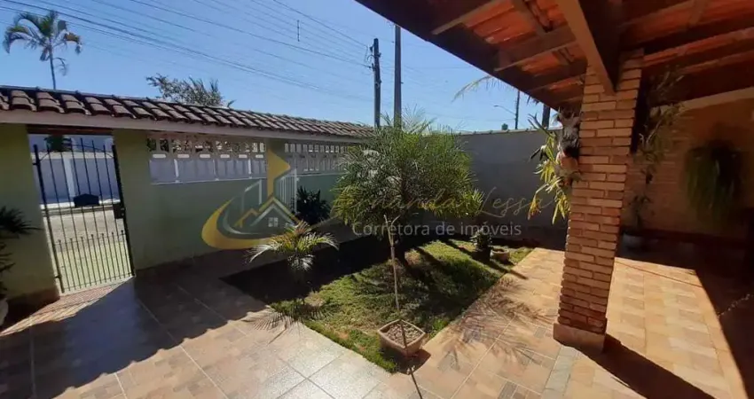 Oportunidade única: casa espaçosa e completa com terreno amplo - pontal santa mariana - caraguatatuba-sp