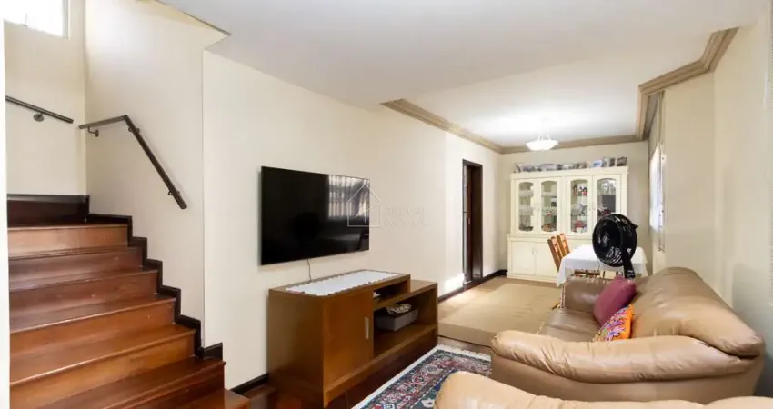 Casa com 4 quartos à venda na Rua Uruguai, 99, Bacacheri, Curitiba