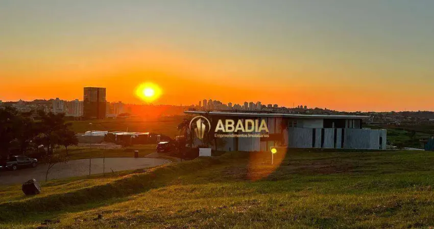 Terreno em condomínio fechado à venda na Rua Romilda Aparecida Cruz, 10, Residencial Jatibela, Campinas