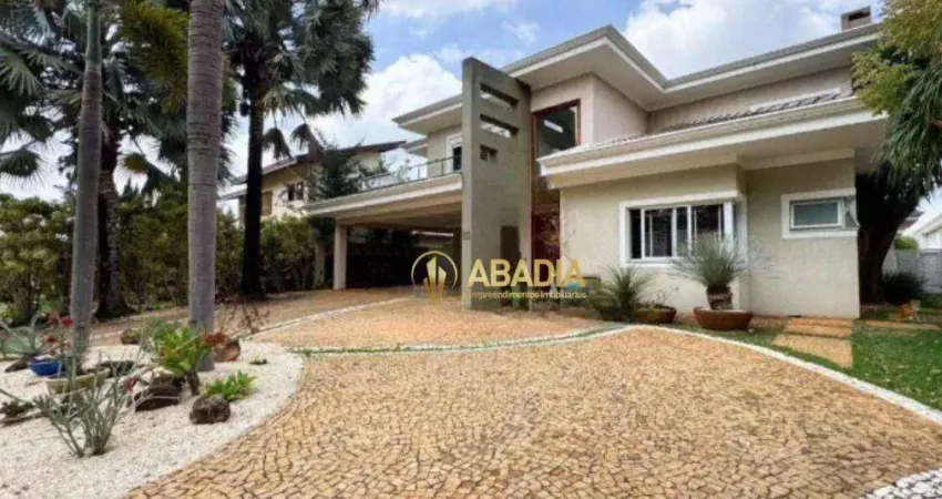 Casa a venda com cinco suites no condomínio residencial colina em campinas