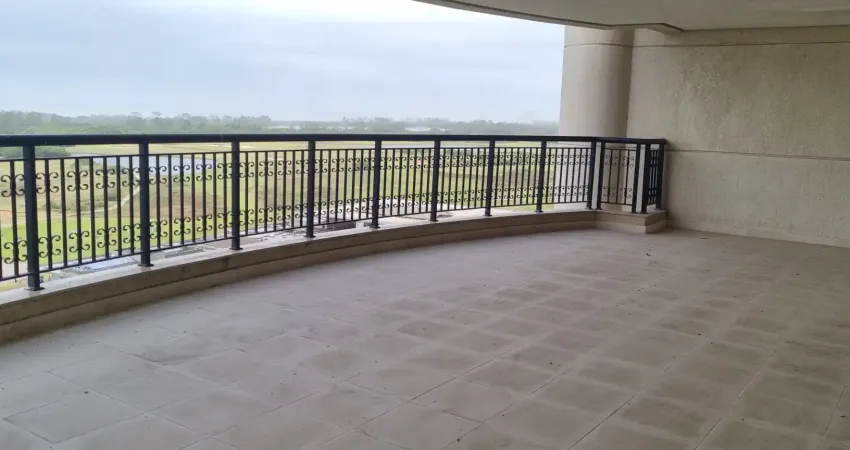 Apartamento com varandaem andar alto com vista para o mar e campo olímpico de golfe