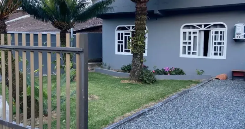 Casa com 3 quartos à venda no Guanabara, Joinville