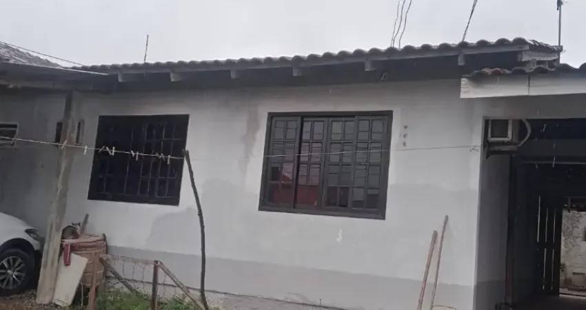 Casa com 2 quartos à venda no Paranaguamirim, Joinville