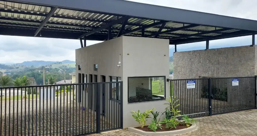 Imperdível! lote de 1000m² com topografia excelente e acesso exclusivo à represa em condomínio de luxo