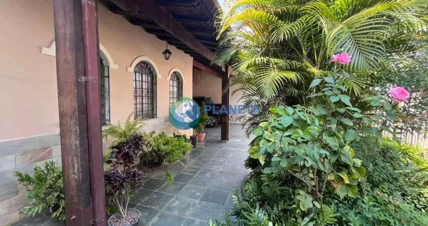 Casa com 3 quartos à venda na Santa Branca, Belo Horizonte 
