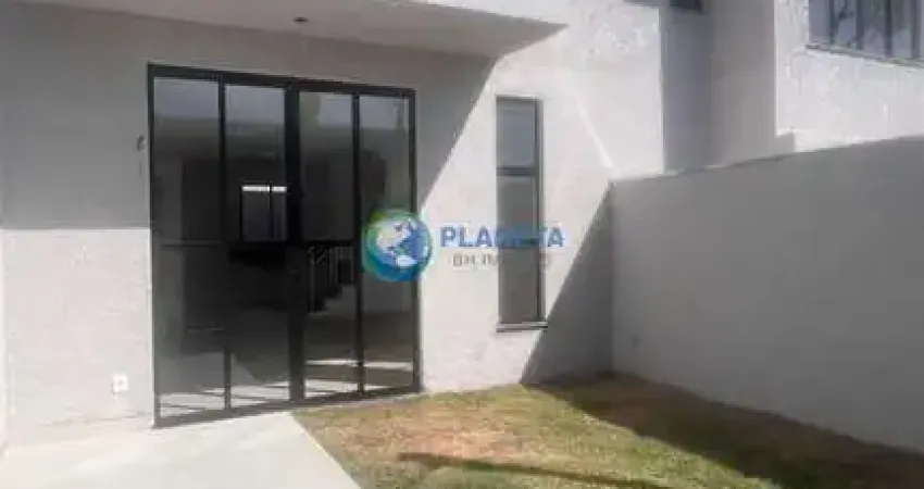 Casa geminada | 3 quartos | 2 banhos | 2 vagas | no santa amelia |