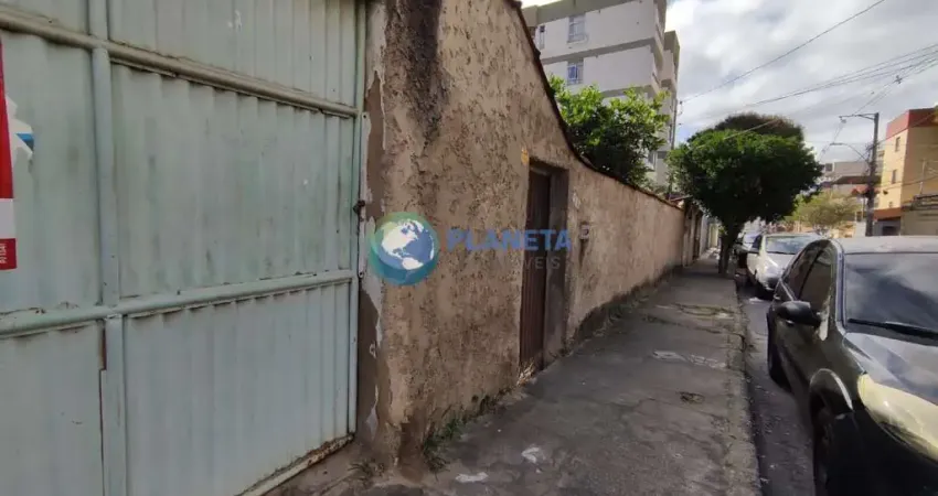 Terreno à venda na Sagrada Família, Belo Horizonte 