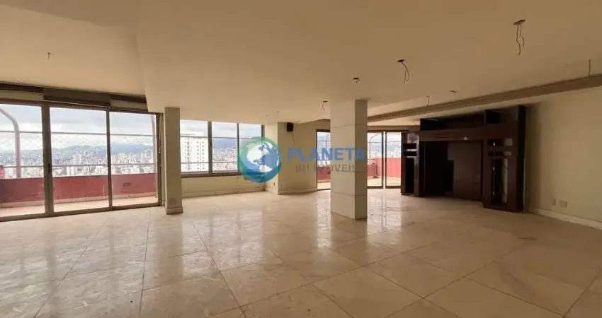 Apartamento duplex | 4 quartos | 2 suítes | 5 banhos | 3 vagas | no cidade jardim