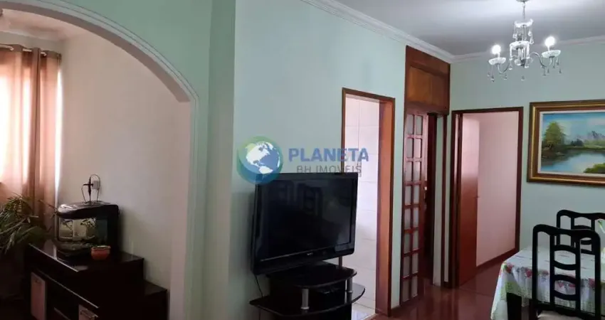 Apartamento Padrão l 03 quartos l elevador l 01 vaga l bairro Guarani.