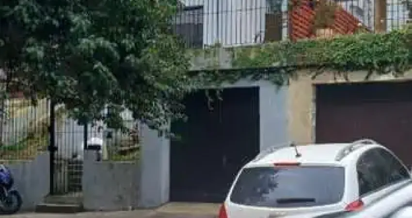 Casa com 3 quartos à venda em Petrópolis, Porto Alegre 
