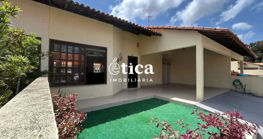 Casa em condomínio fechado com 3 quartos à venda na Avenida Ivar Saldanha, 201, Olho D'Água, São Luís