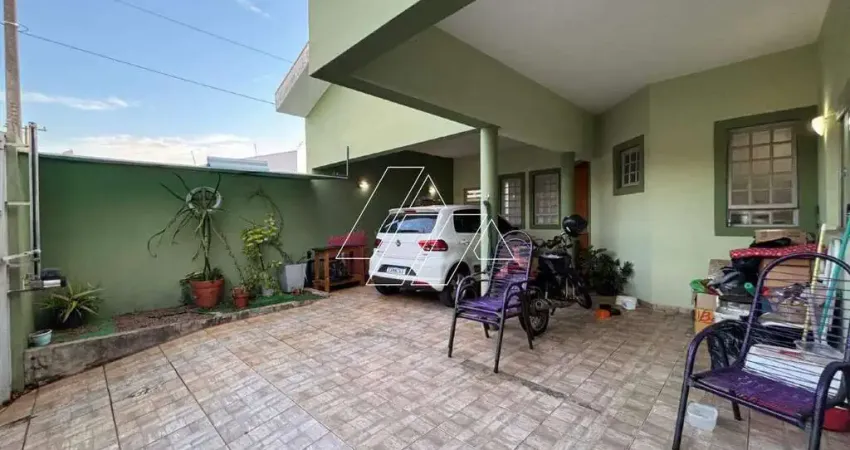 Casa à venda, 3 quartos, 1 suíte, 2 vagas, jardim nazareth - marília/sp
