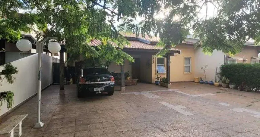 Casa à venda, 2 quartos, 2 suítes, 2 vagas, jardim estoril - marília/sp