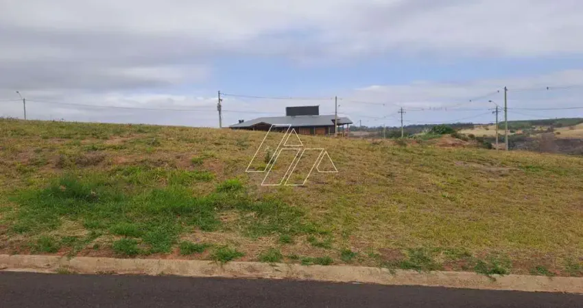 Terreno em condomínio fechado à venda no Jardim Esmeralda, Marília 