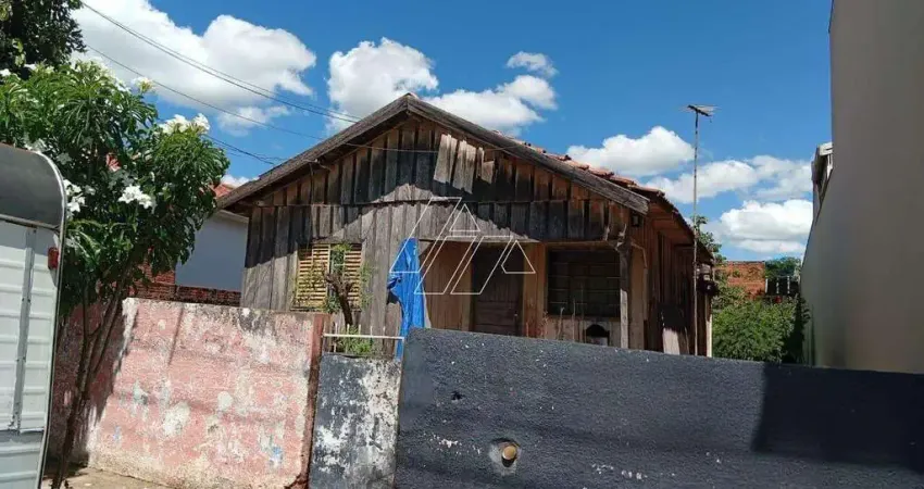 Terreno com alto potencial de valorização /próximo a comércios e serviços