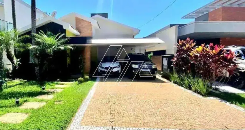 Casa Mobiliada de Alto Padrão para Locação no Condomínio Garden Park